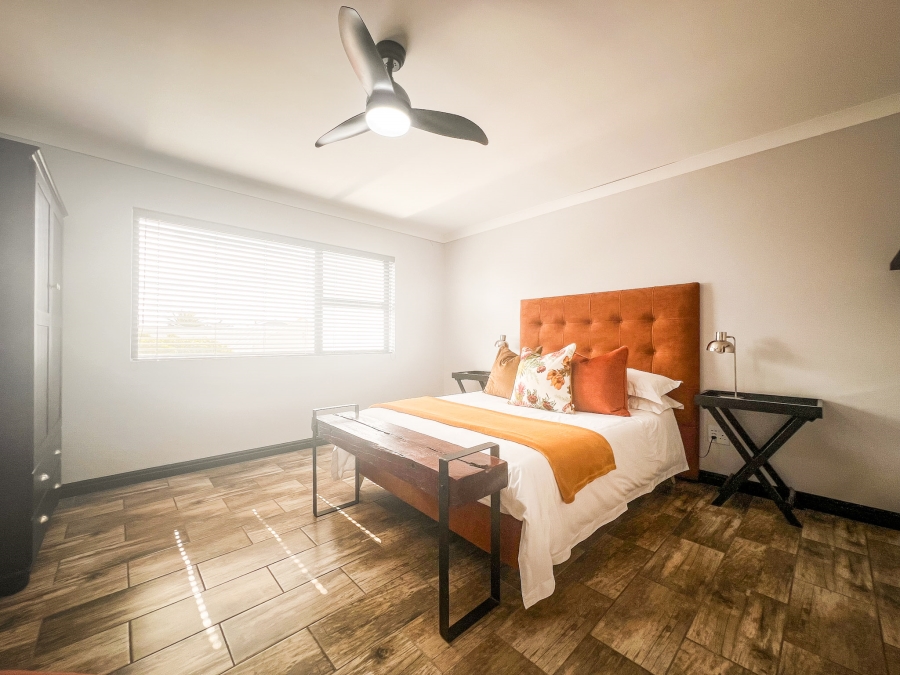 5 Bedroom Property for Sale in Myburgh Park Western Cape